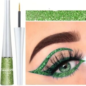 🥕10/$28+🥕Glitter liquid eyeliner